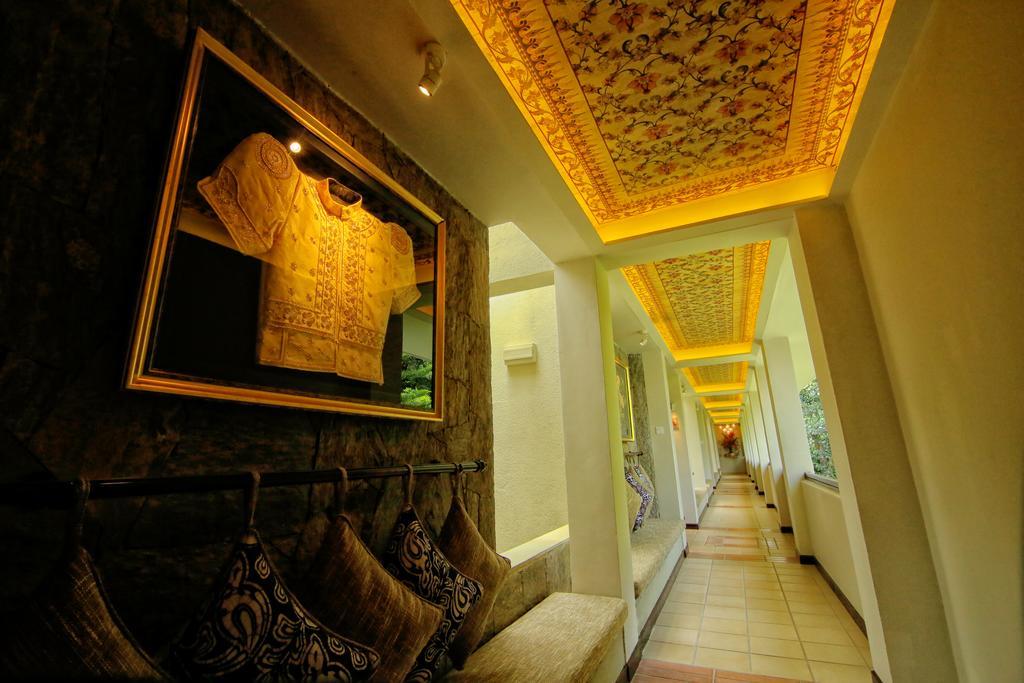 Thilanka Hotel Kandy Eksteriør bilde